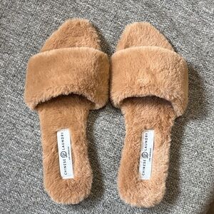 Chinese Laundry Cozy Tan Slippers